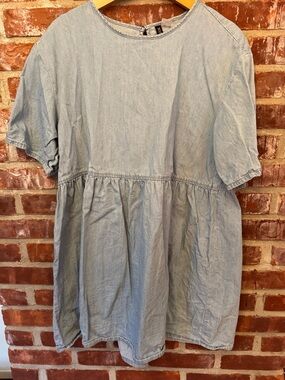 H&M Short Sleeve Denim Dress